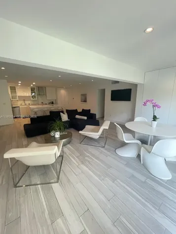 260 Sunrise Drive Key Biscayne FL 33149