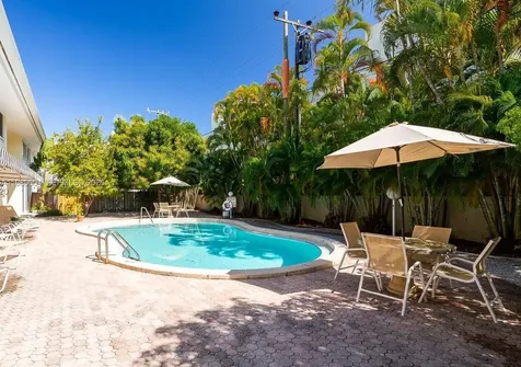 260 Sunrise Drive Key Biscayne FL 33149