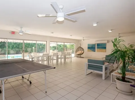 260 Sunrise Drive Key Biscayne FL 33149