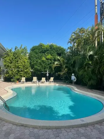 260 Sunrise Drive Key Biscayne FL 33149