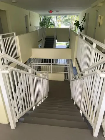 260 Sunrise Drive Key Biscayne FL 33149