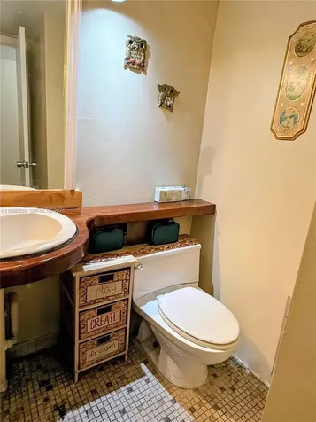 100 Ocean Lane Drive Key Biscayne FL 33149