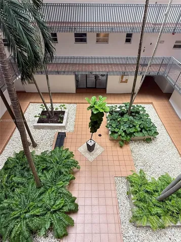 100 Ocean Lane Drive Key Biscayne FL 33149