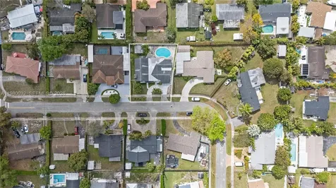 10020 SW 83rd Street Miami FL 33173
