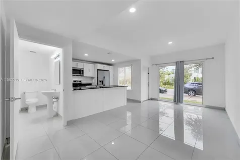 25936 SW 139th Path Homestead FL 33032