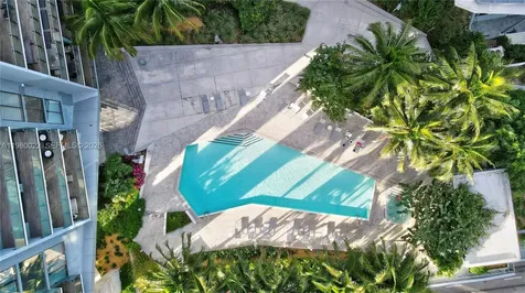 88 SW 7th Street Miami FL 33130