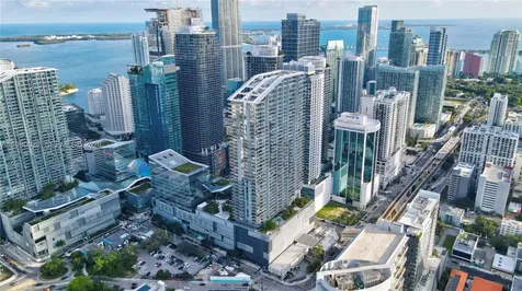 88 SW 7th Street Miami FL 33130