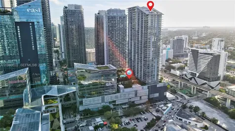 88 SW 7th Street Miami FL 33130