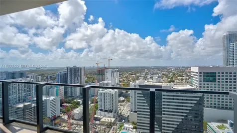 88 SW 7th Street Miami FL 33130