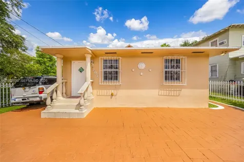 287 NW 31st Street Miami FL 33127