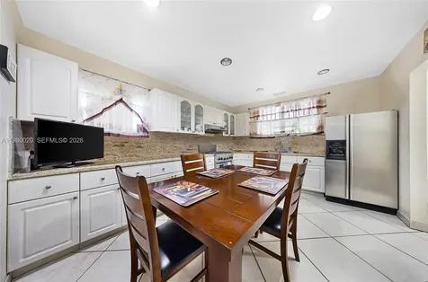 287 NW 31st Street Miami FL 33127