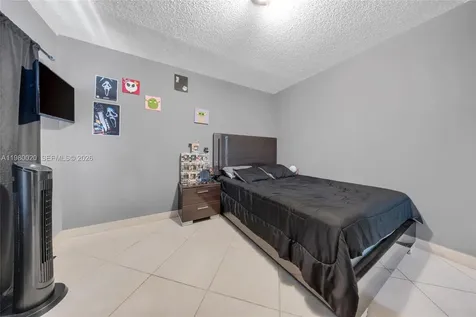 287 NW 31st Street Miami FL 33127