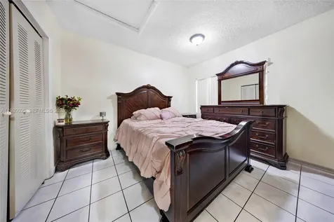 287 NW 31st Street Miami FL 33127