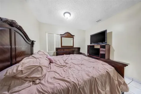 287 NW 31st Street Miami FL 33127