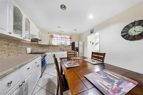 287 NW 31st Street Miami FL 33127