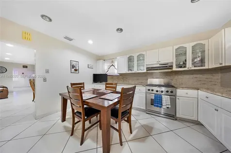 287 NW 31st Street Miami FL 33127