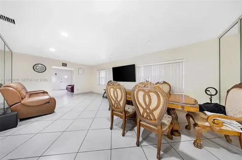287 NW 31st Street Miami FL 33127