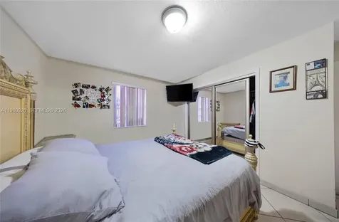 287 NW 31st Street Miami FL 33127