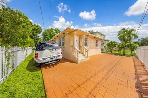 287 NW 31st Street Miami FL 33127