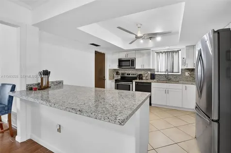 11501 NW 15th Street Pembroke Pines FL 33026