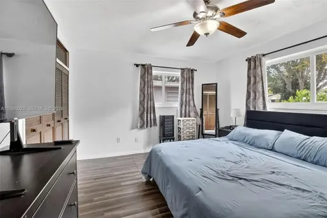 11501 NW 15th Street Pembroke Pines FL 33026