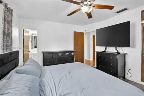 11501 NW 15th Street Pembroke Pines FL 33026