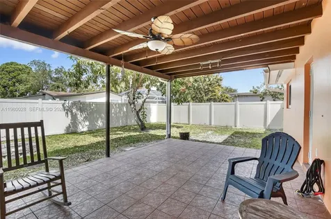 11501 NW 15th Street Pembroke Pines FL 33026