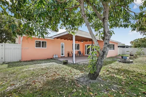 11501 NW 15th Street Pembroke Pines FL 33026
