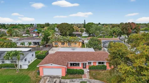 11501 NW 15th Street Pembroke Pines FL 33026