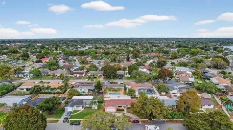 11501 NW 15th Street Pembroke Pines FL 33026
