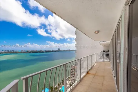 7601 E Treasure Drive North Bay Village FL 33141