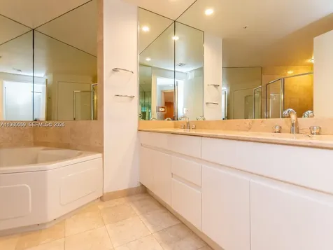 848 Brickell Key Drive Miami FL 33131