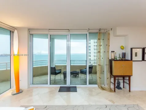 848 Brickell Key Drive Miami FL 33131