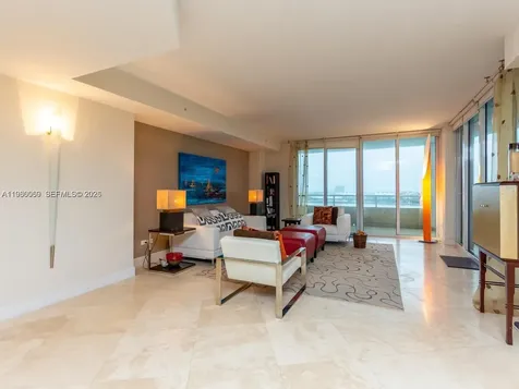 848 Brickell Key Drive Miami FL 33131