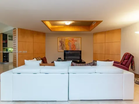 848 Brickell Key Drive Miami FL 33131
