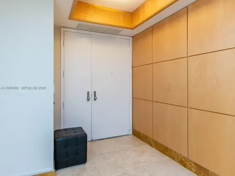 848 Brickell Key Drive Miami FL 33131