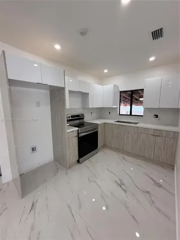 120 E 44th Street Hialeah FL 33013