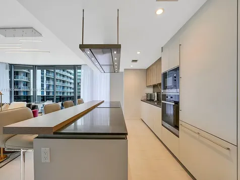 1000 Brickell Plaza Miami FL 33131