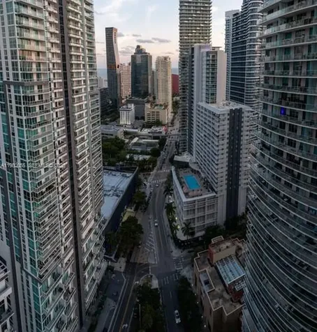 1000 Brickell Plaza Miami FL 33131