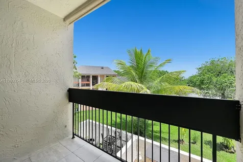 9133 Fontainebleau Boulevard Miami FL 33172