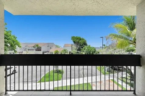 9133 Fontainebleau Boulevard Miami FL 33172