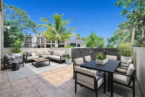9133 Fontainebleau Boulevard Miami FL 33172