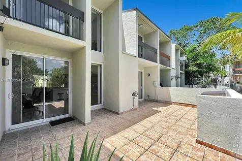 9133 Fontainebleau Boulevard Miami FL 33172