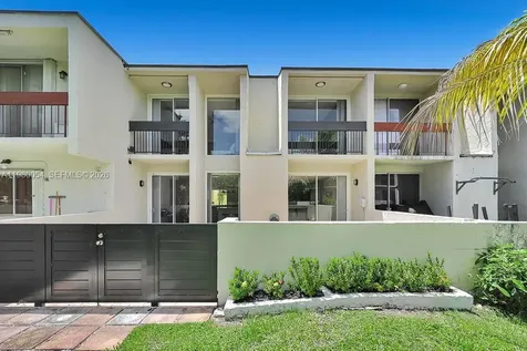 9133 Fontainebleau Boulevard Miami FL 33172