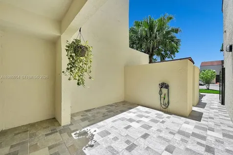 9133 Fontainebleau Boulevard Miami FL 33172