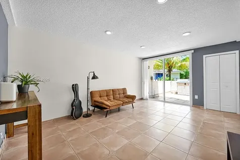 9133 Fontainebleau Boulevard Miami FL 33172
