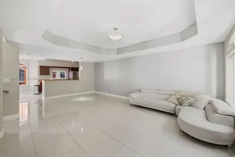 2729 NE 184th Lane Aventura FL 33160