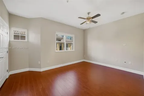 2729 NE 184th Lane Aventura FL 33160