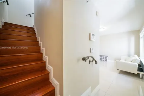 2729 NE 184th Lane Aventura FL 33160