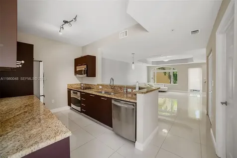 2729 NE 184th Lane Aventura FL 33160